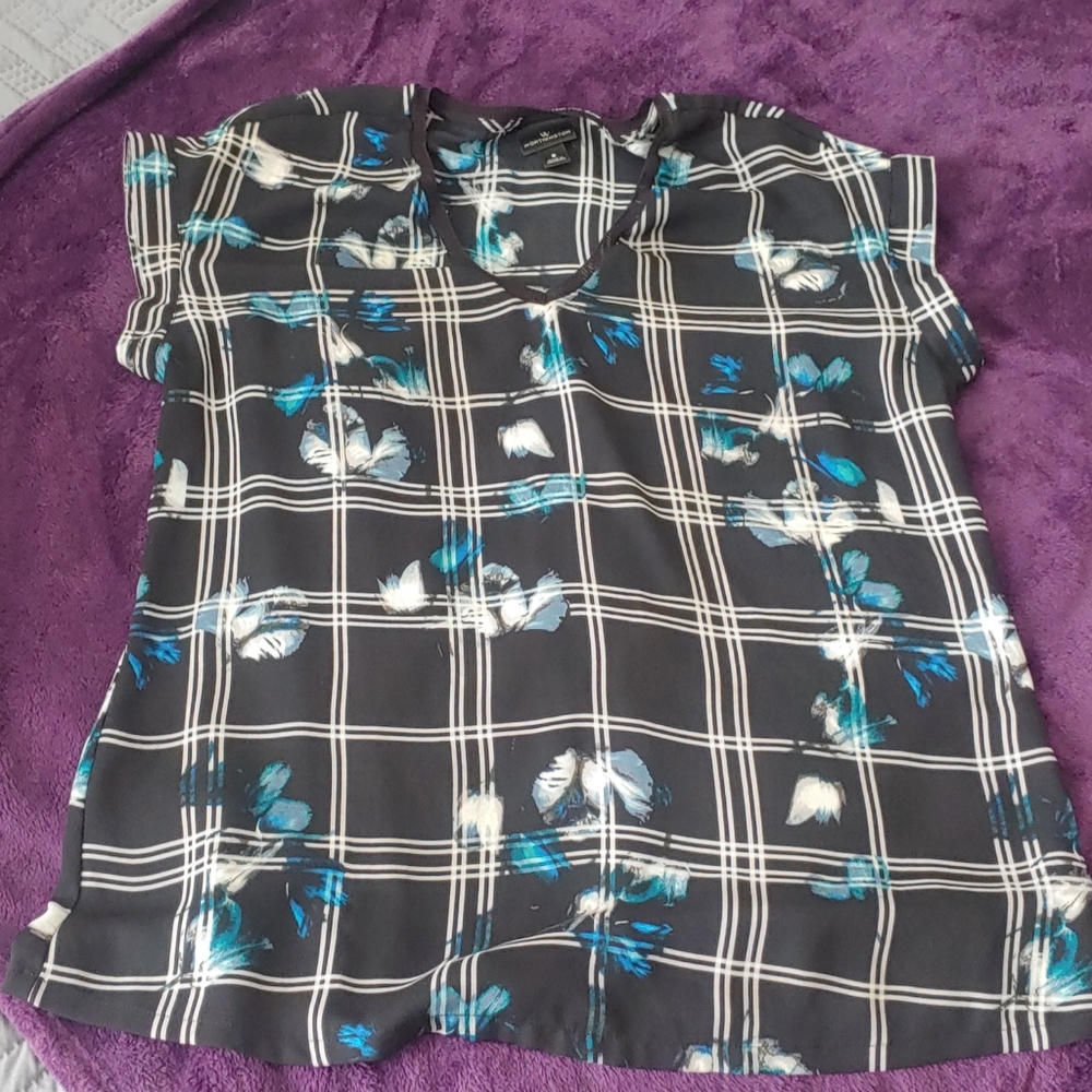 Flowy blouse